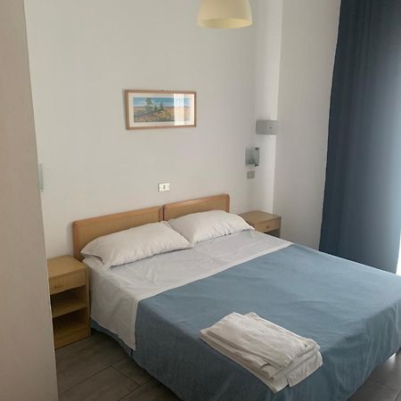 רימיני Hotel Abamar מראה חיצוני תמונה