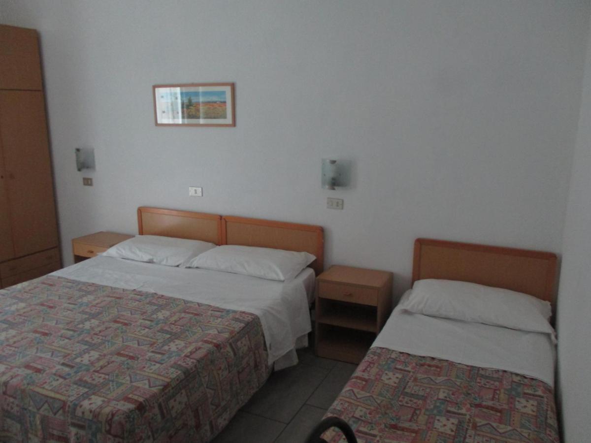 רימיני Hotel Abamar מראה חיצוני תמונה