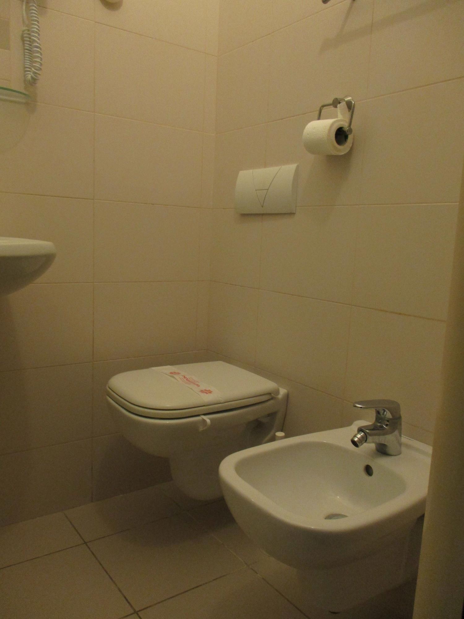 רימיני Hotel Abamar מראה חיצוני תמונה