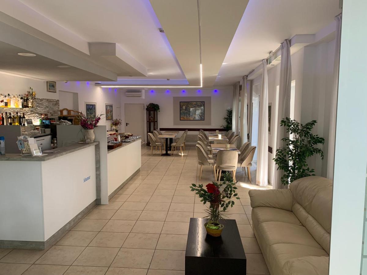 רימיני Hotel Abamar מראה חיצוני תמונה