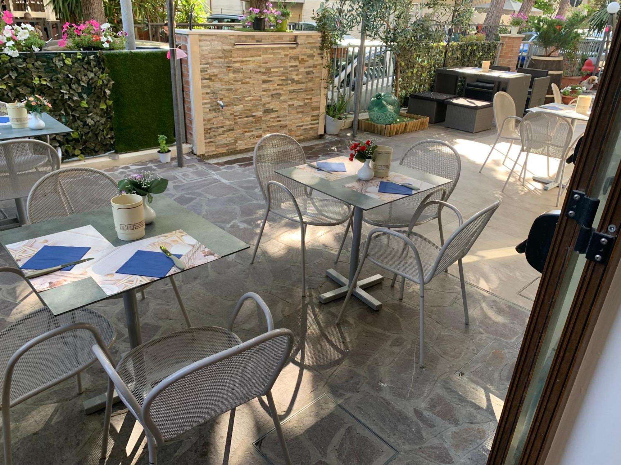 רימיני Hotel Abamar מראה חיצוני תמונה