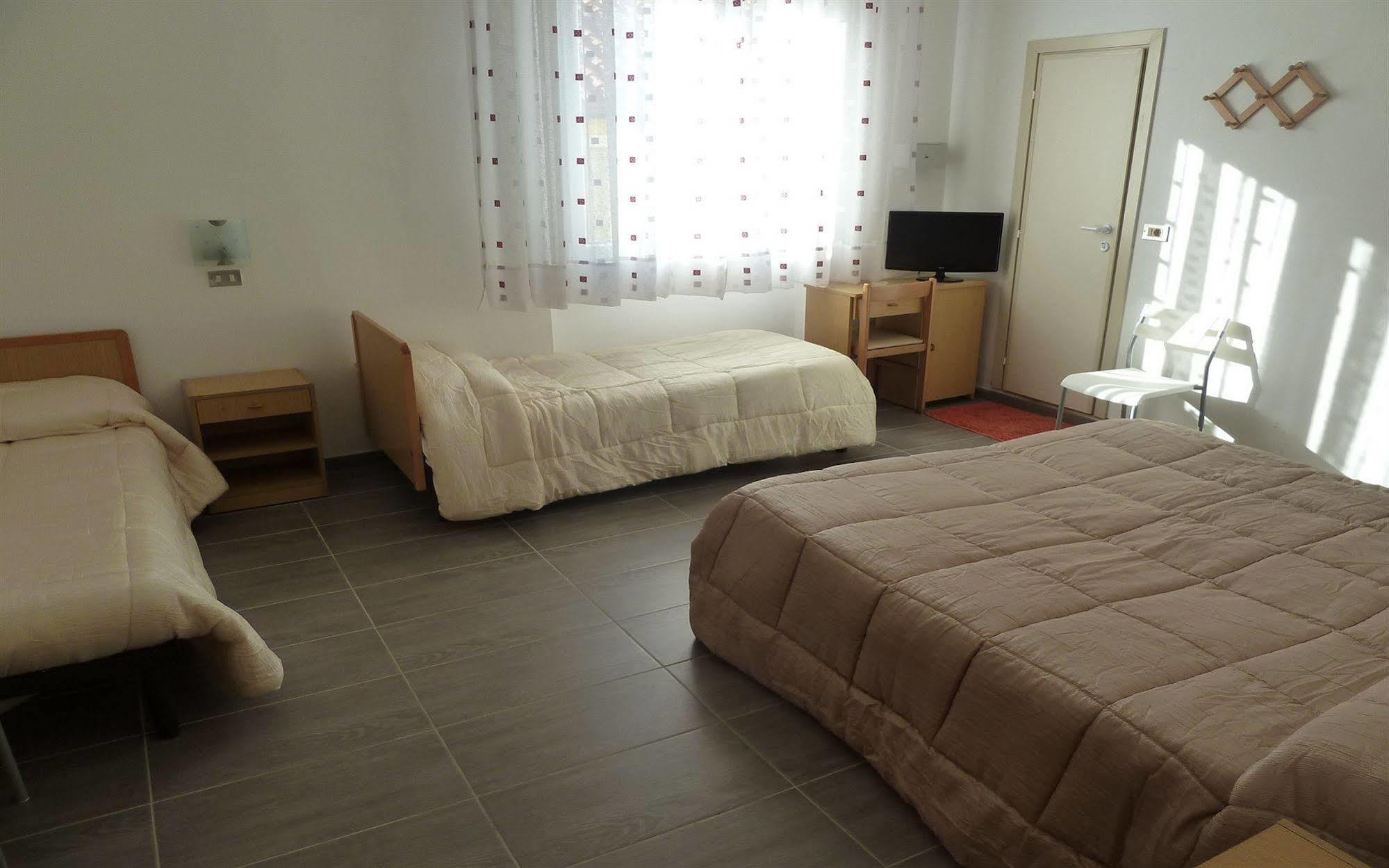 רימיני Hotel Abamar מראה חיצוני תמונה